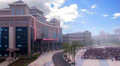 重庆长寿卫生学校校园一角