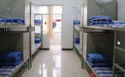 重庆医药经贸卫生学校宿舍环境