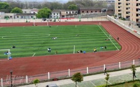 江苏沛县中等专业学校运动场