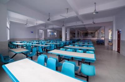 嘉善中等专业学校食堂