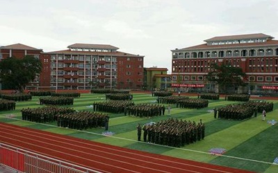 四川机电高级技术学校操场