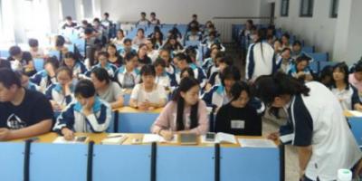 南京卫生高等职业技术学校课堂