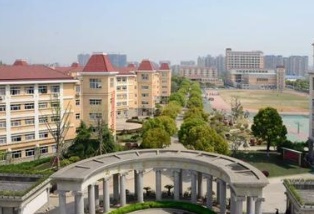 南京卫生高等职业技术学校校园环境