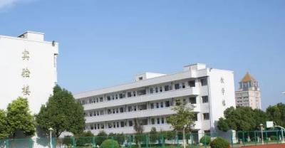 海宁卫生学校教学楼