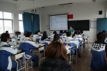 江苏吴江中等专业学校课堂