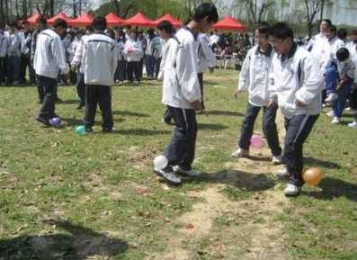 江苏吴江中等专业学校学生拓展训练