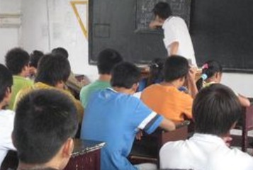 无锡海鹰技工学校课堂