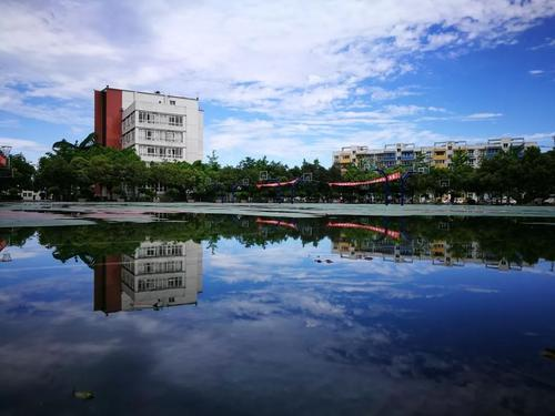 乐山计算机学校校园