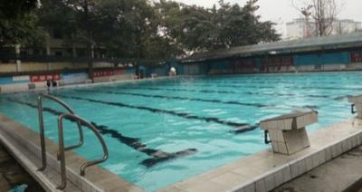 峨眉山旅游学校游泳池