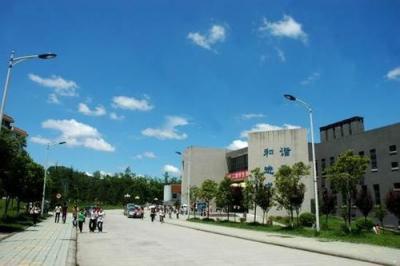 南充数控工程学校校园