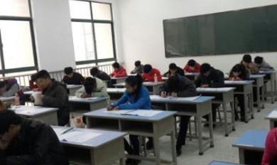 安徽淮北技师学院课堂