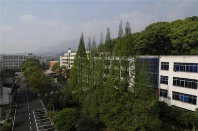 四川省食品药品学校校园