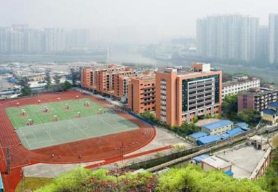 云南省建筑工程学校-教学楼足球场