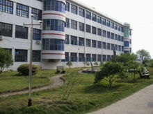 平阳县第二职业学校教学楼