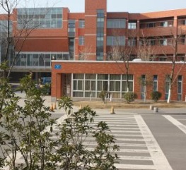 江苏靖江中等专业学校校园环境