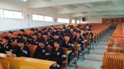 绵阳工贸学校教室