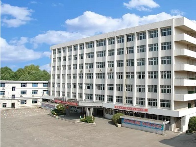 昆明市台湘科技学校-教学楼
