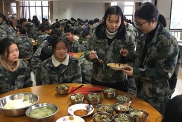 常州旅游商贸高等职业技术学校军训