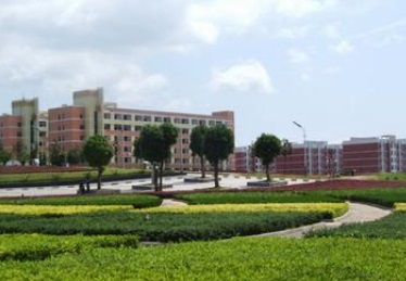 江苏高港中等专业学校校园环境