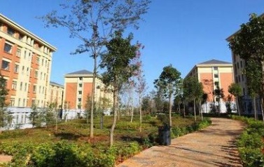 江苏金湖中等专业学校校园环境