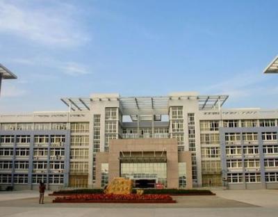 杭州人民职业学校教学楼
