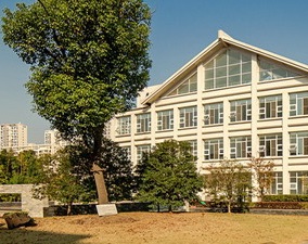 盐城盐南中等专业学校校园环境