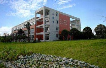 成都铁路卫生学校校园