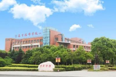 海宁技师学院教学楼