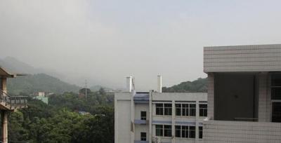 重庆医药科技学校校园一角