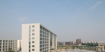 江苏丰县中等专业学校宿舍楼