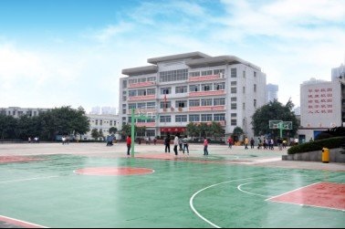 重庆机械电子技师学院教学楼