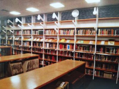 习水县第一中学图书室