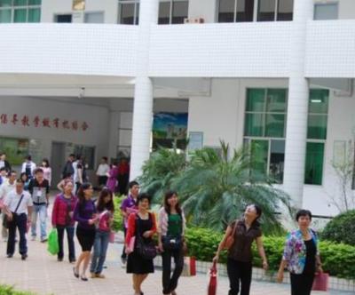 无锡卫校教学楼