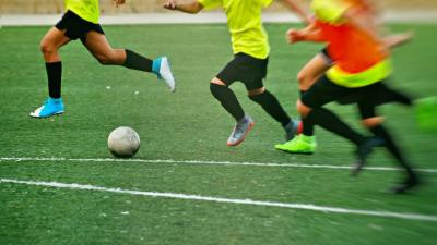 德阳市黄许职业中专学校足球场