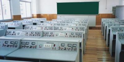 贵阳市第十四中学物理实验室