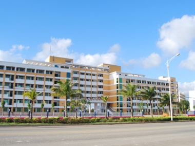 江苏启东中等专业学校行政楼