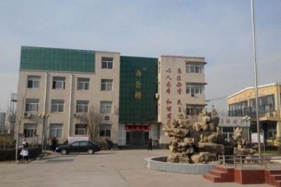 云南省曲靖应用技术学校---教学楼