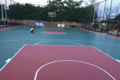 毕节市第六中学篮球场