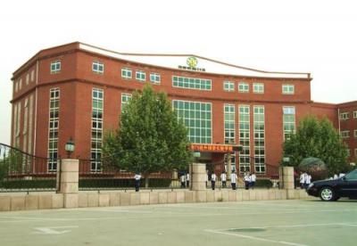 镇雄罗坎中学---教学楼