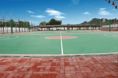 首钢水钢技师学院经开校区篮球场