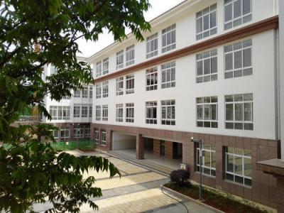 贵州省实验中学教学楼