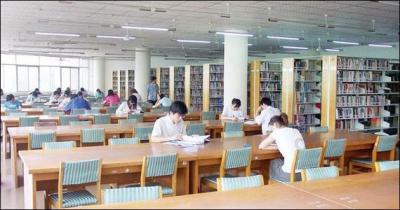贵阳市第五中学阅览室
