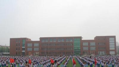 临沧市第一中学------科技楼