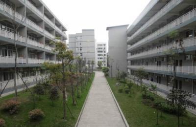 宜宾南亚电子职业技术学校宿舍楼