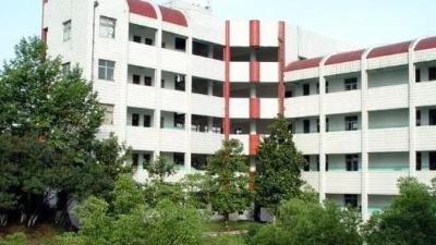 宜宾三峡机电职业技术学校教学楼