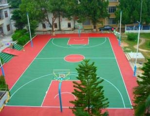 毕节市民族中学篮球场