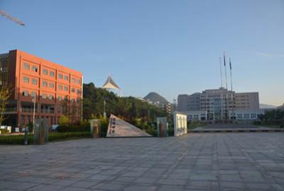 贵州省机械职业技术学校乌当校区校园