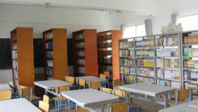 安顺市第一高级中学阅览室