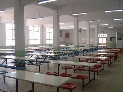 石阡民族中学食堂