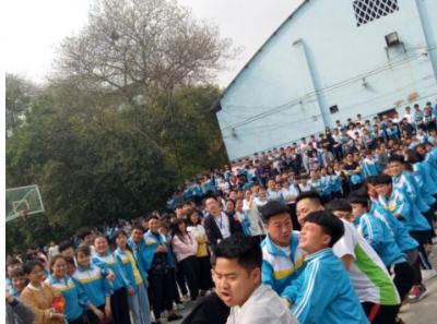 贵州省铜仁黔东中学2020年报名条件、招生要求、招生对象